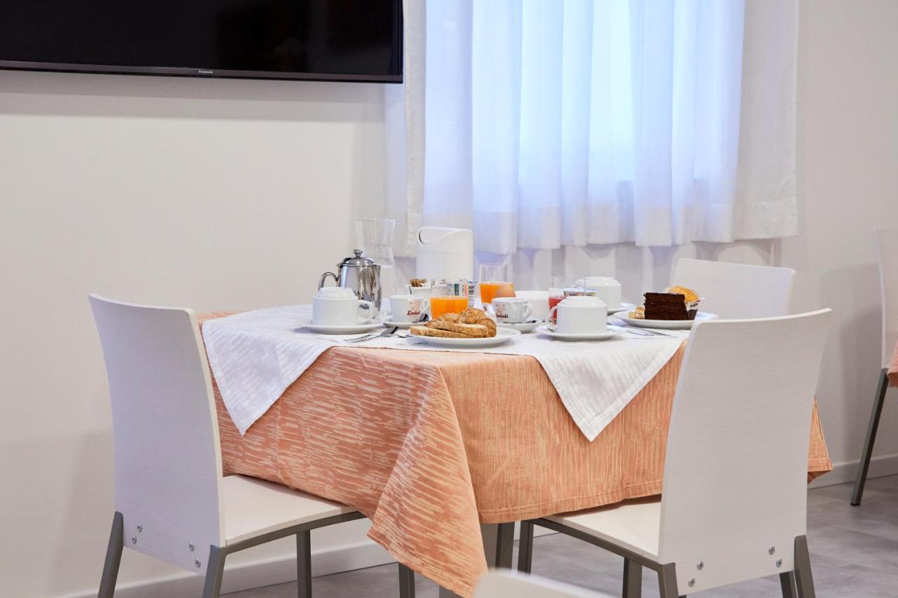 Le Vette Room&Breakfast Rovereto  Luaran gambar