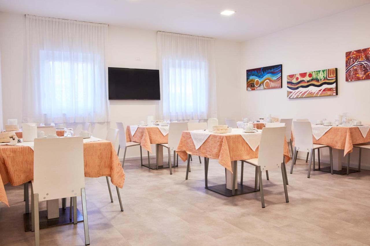 Le Vette Room&Breakfast Rovereto  Luaran gambar
